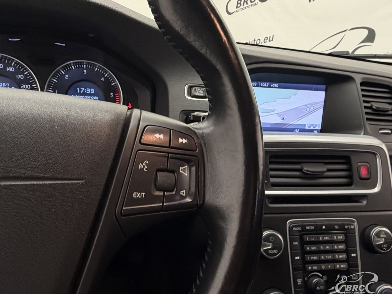 Volvo V60 | 27