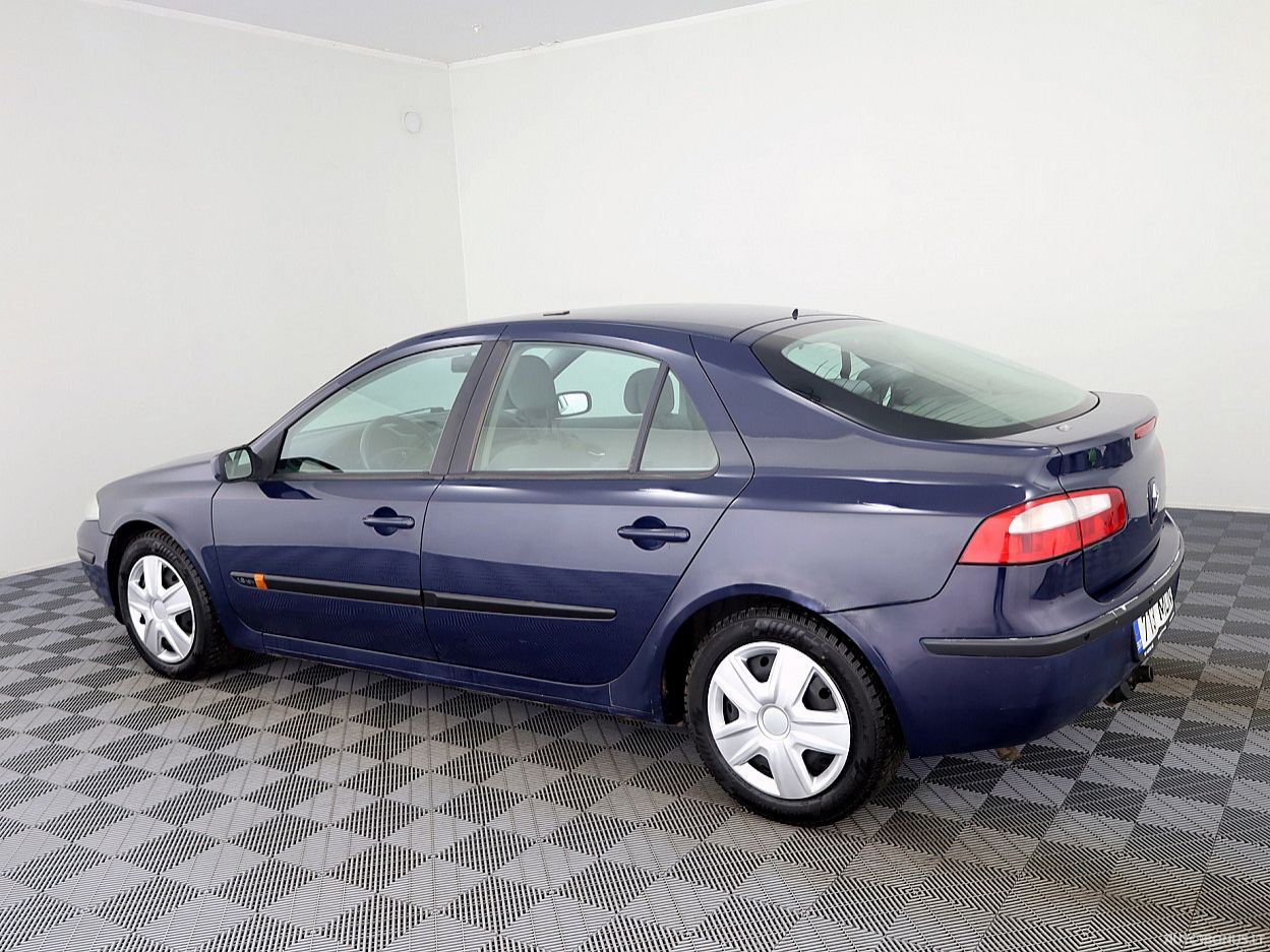 Renault Laguna | 3