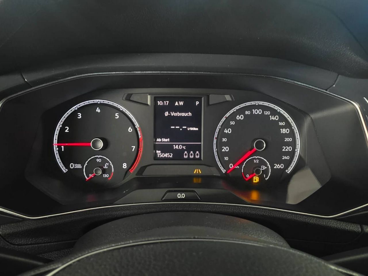 Volkswagen T-Roc | 10