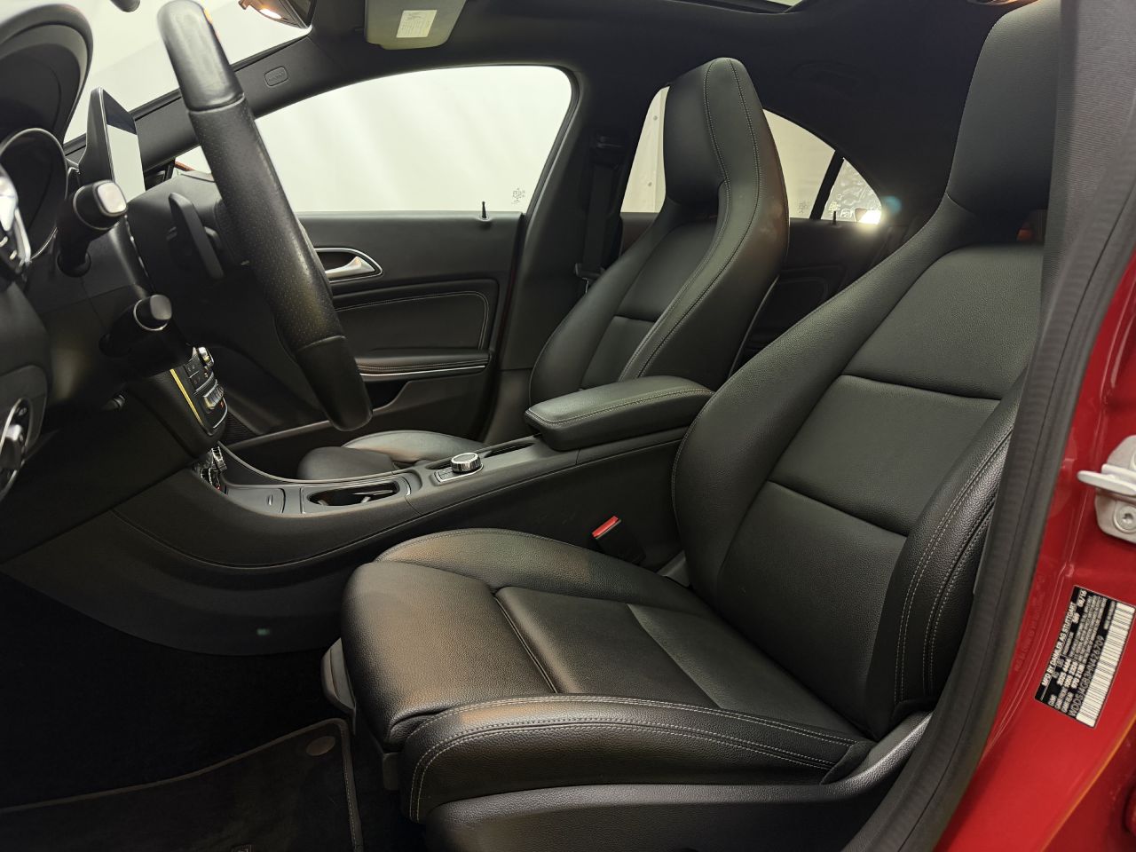 Mercedes-Benz CLA250 | 9