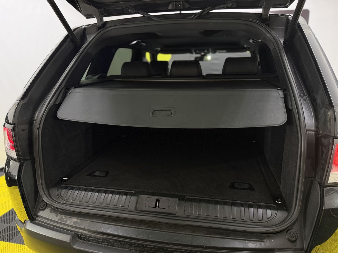 Land Rover Range Rover | 11