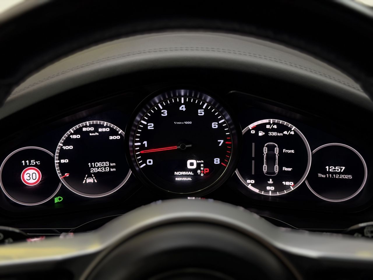 Porsche Cayenne | 32