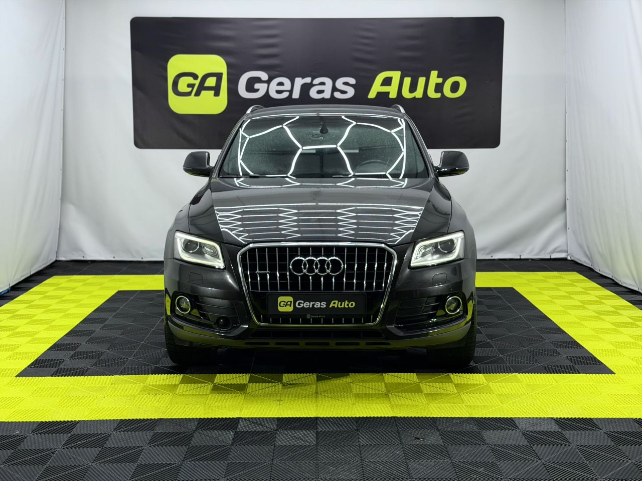 Audi Q5 | 6