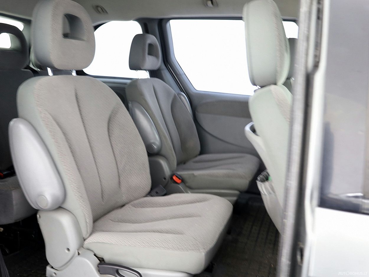 Chrysler Voyager | 6