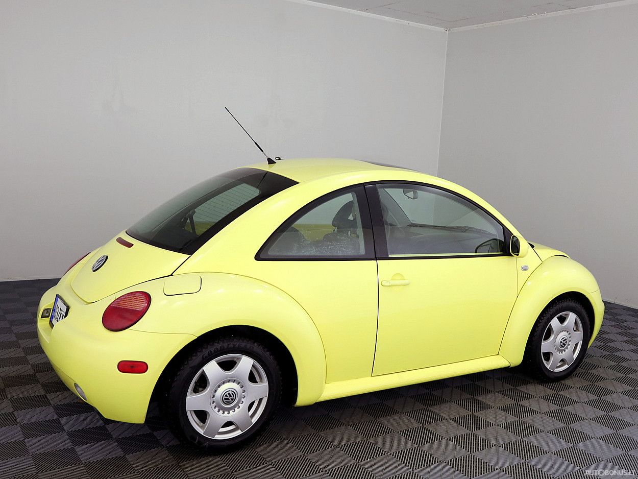Volkswagen New Beetle | 2