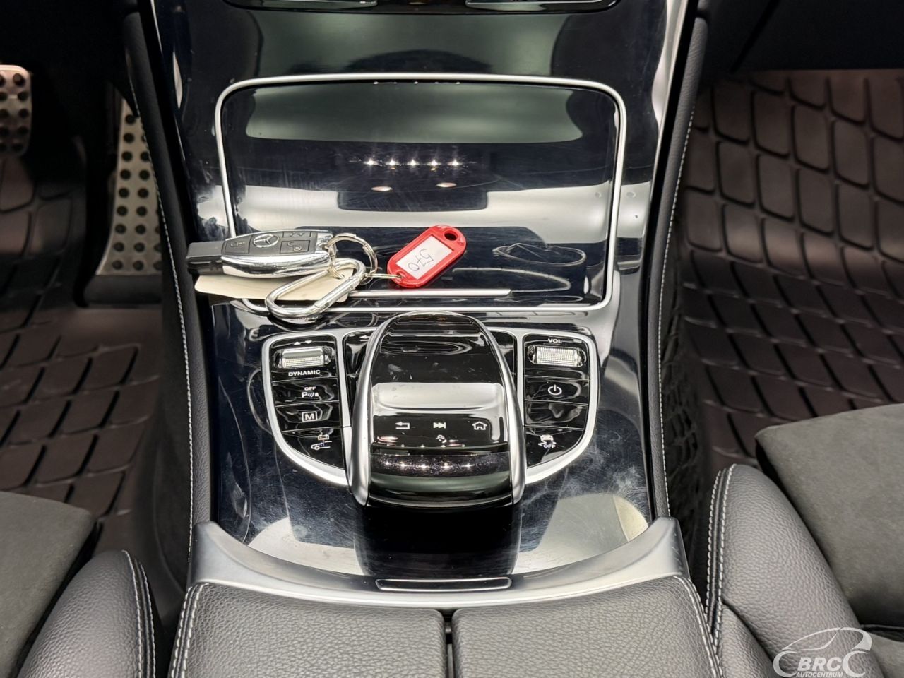 Mercedes-Benz GLC350 | 17