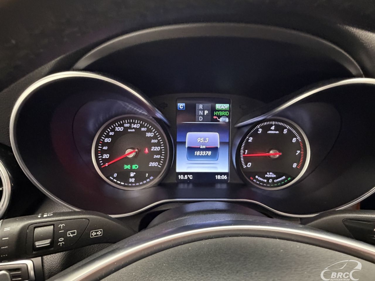 Mercedes-Benz GLC350 | 30