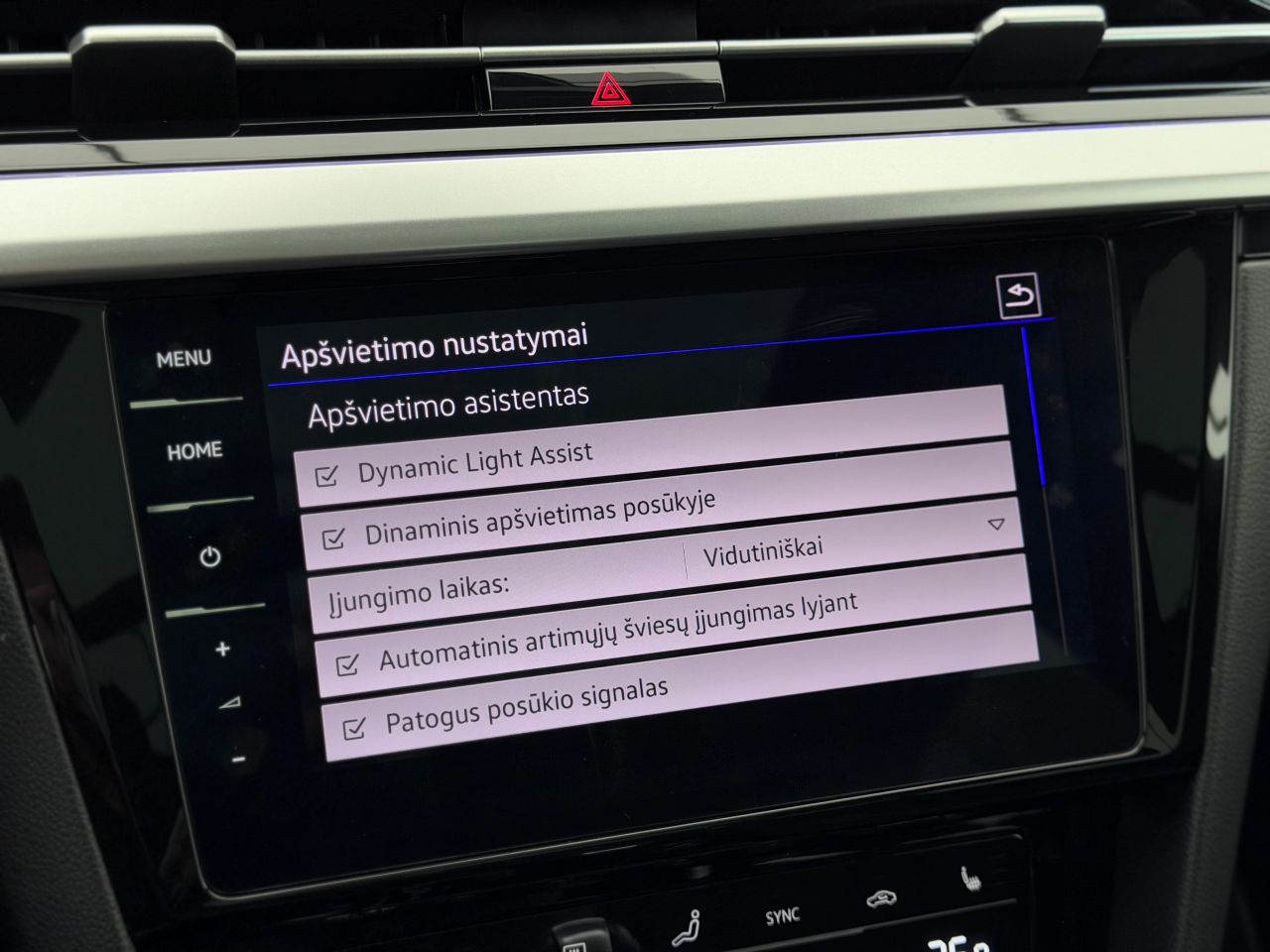 Volkswagen Arteon | 24