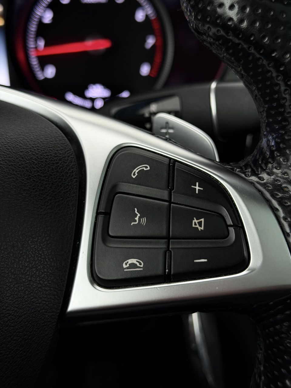 Mercedes-Benz GLC350 | 25