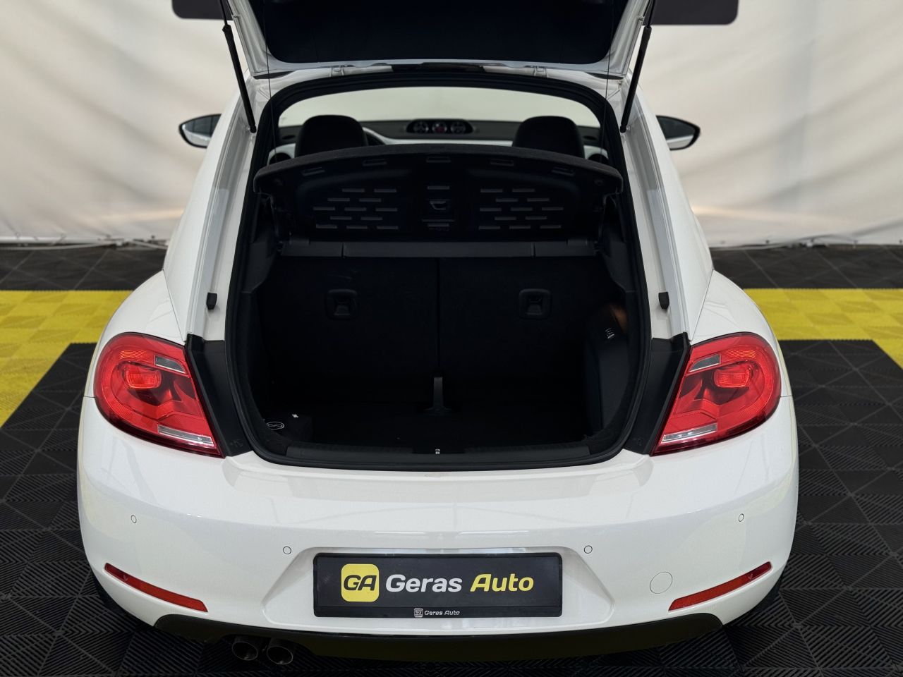 Volkswagen Beetle | 26