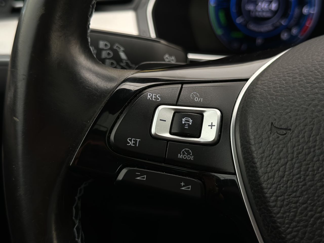 Volkswagen Passat | 21