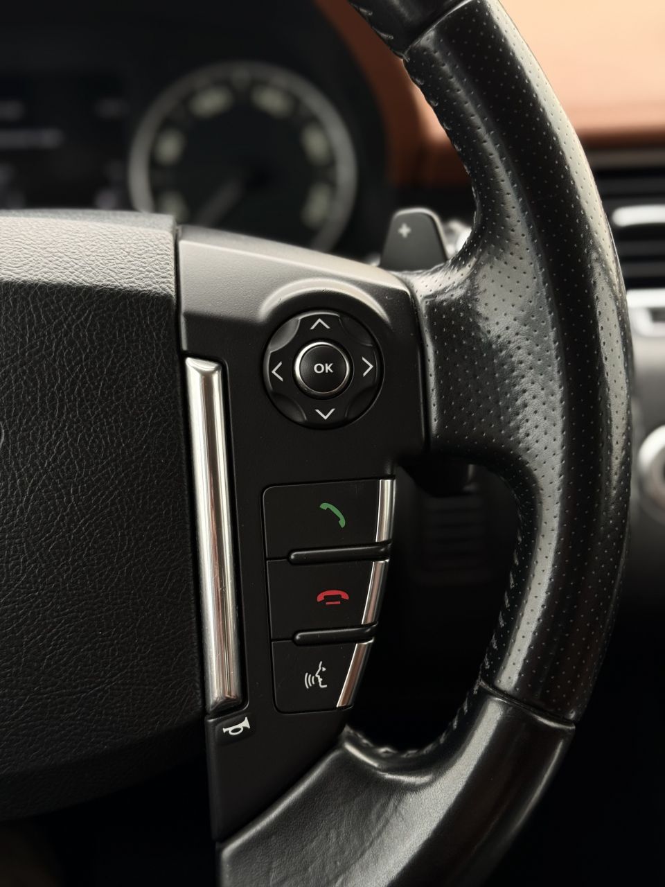 Land Rover Range Rover | 24