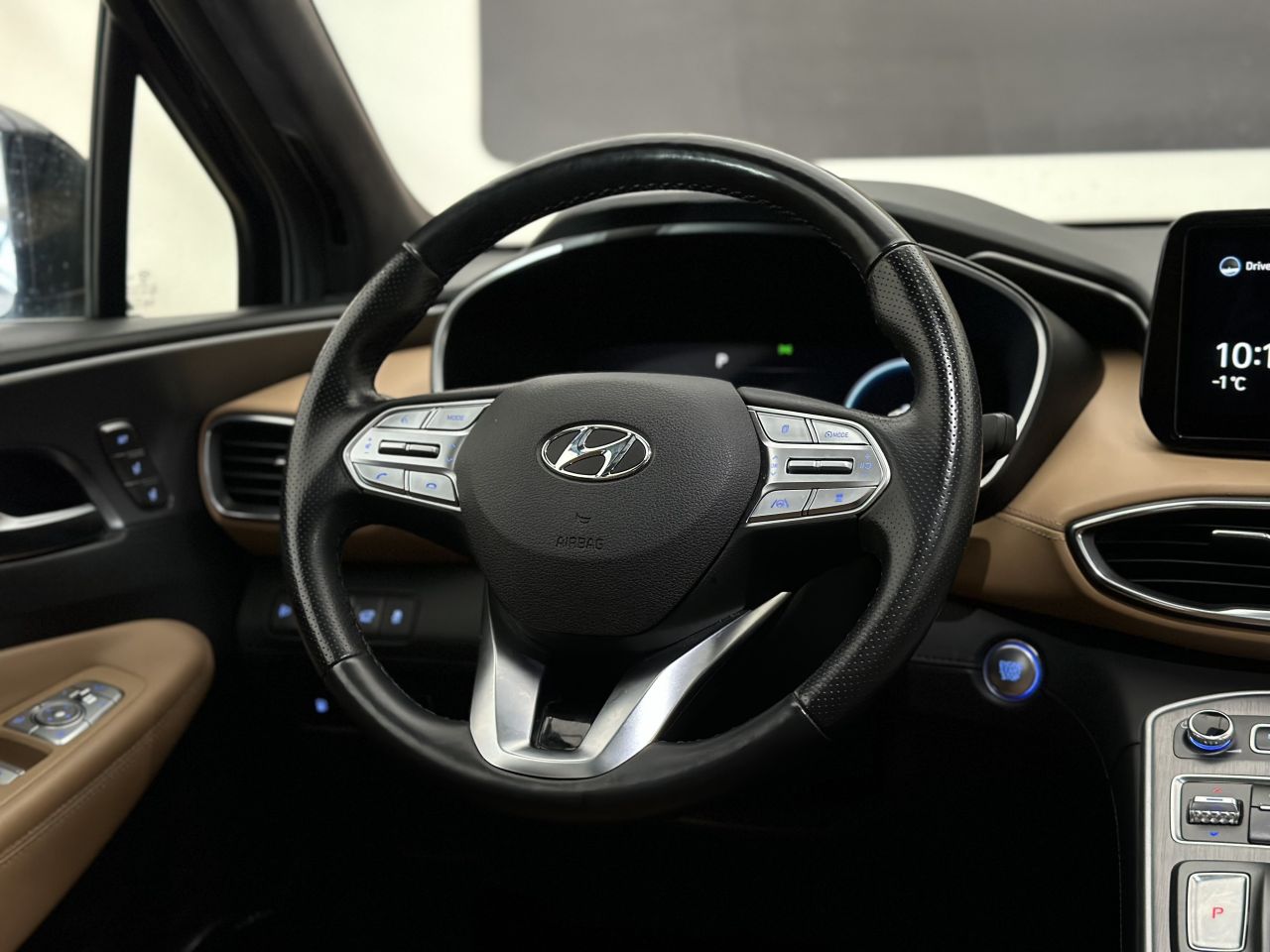 Hyundai Santa Fe | 16