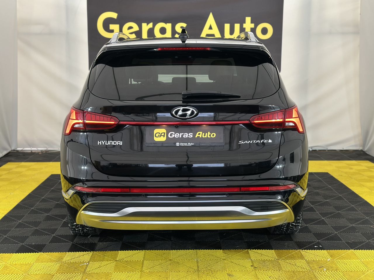 Hyundai Santa Fe | 4