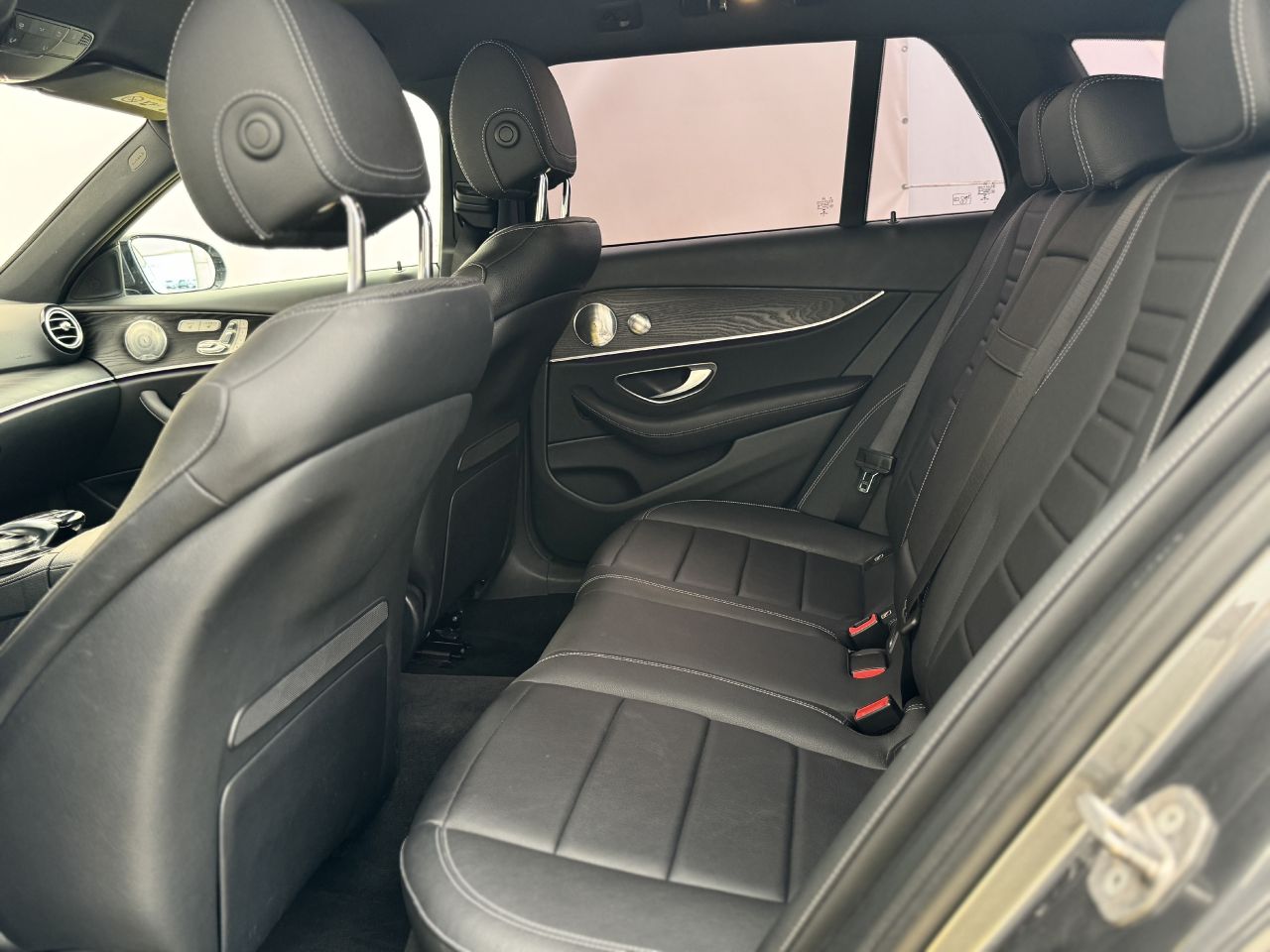 Mercedes-Benz E220 | 9