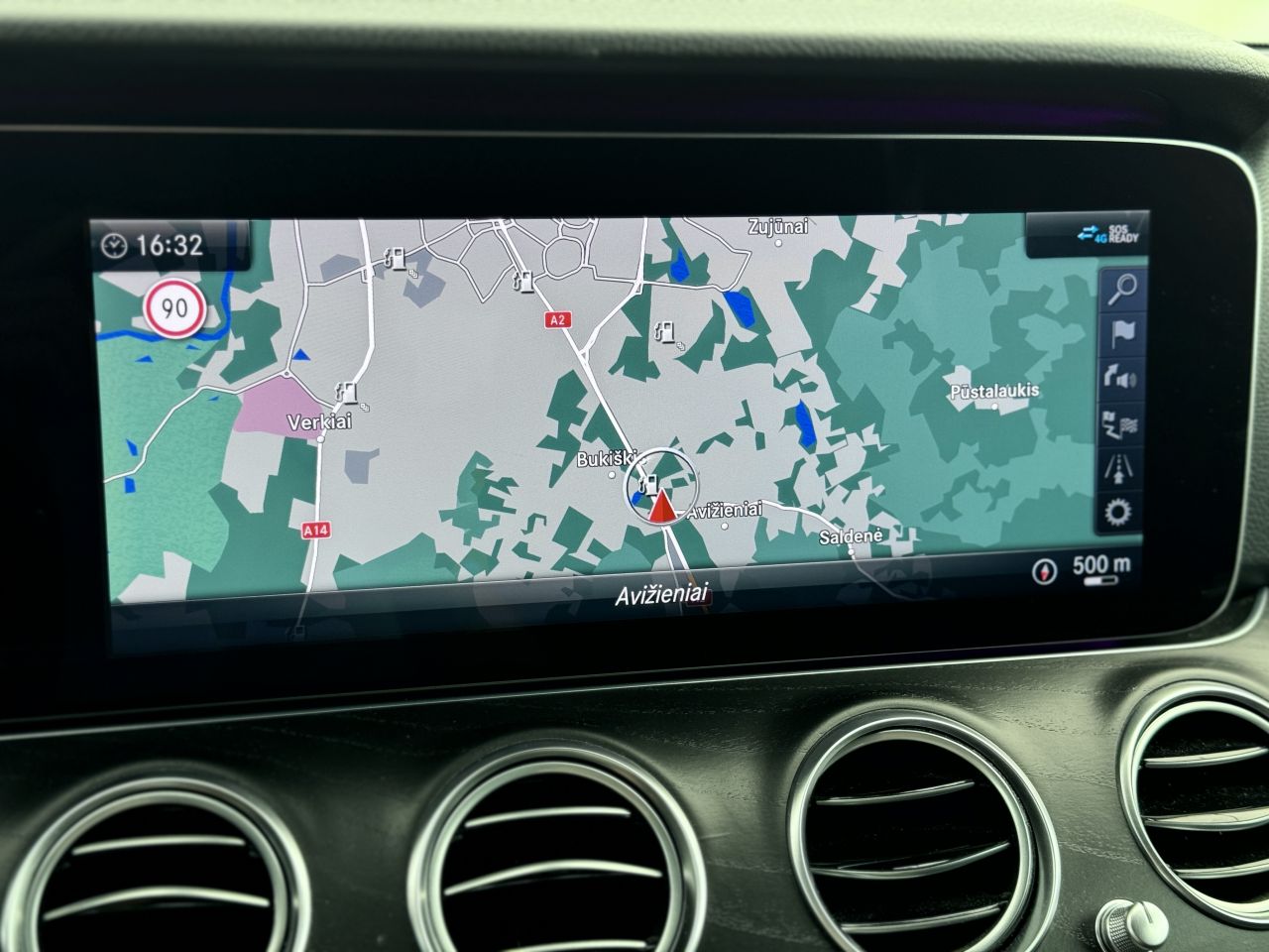 Mercedes-Benz E220 | 22