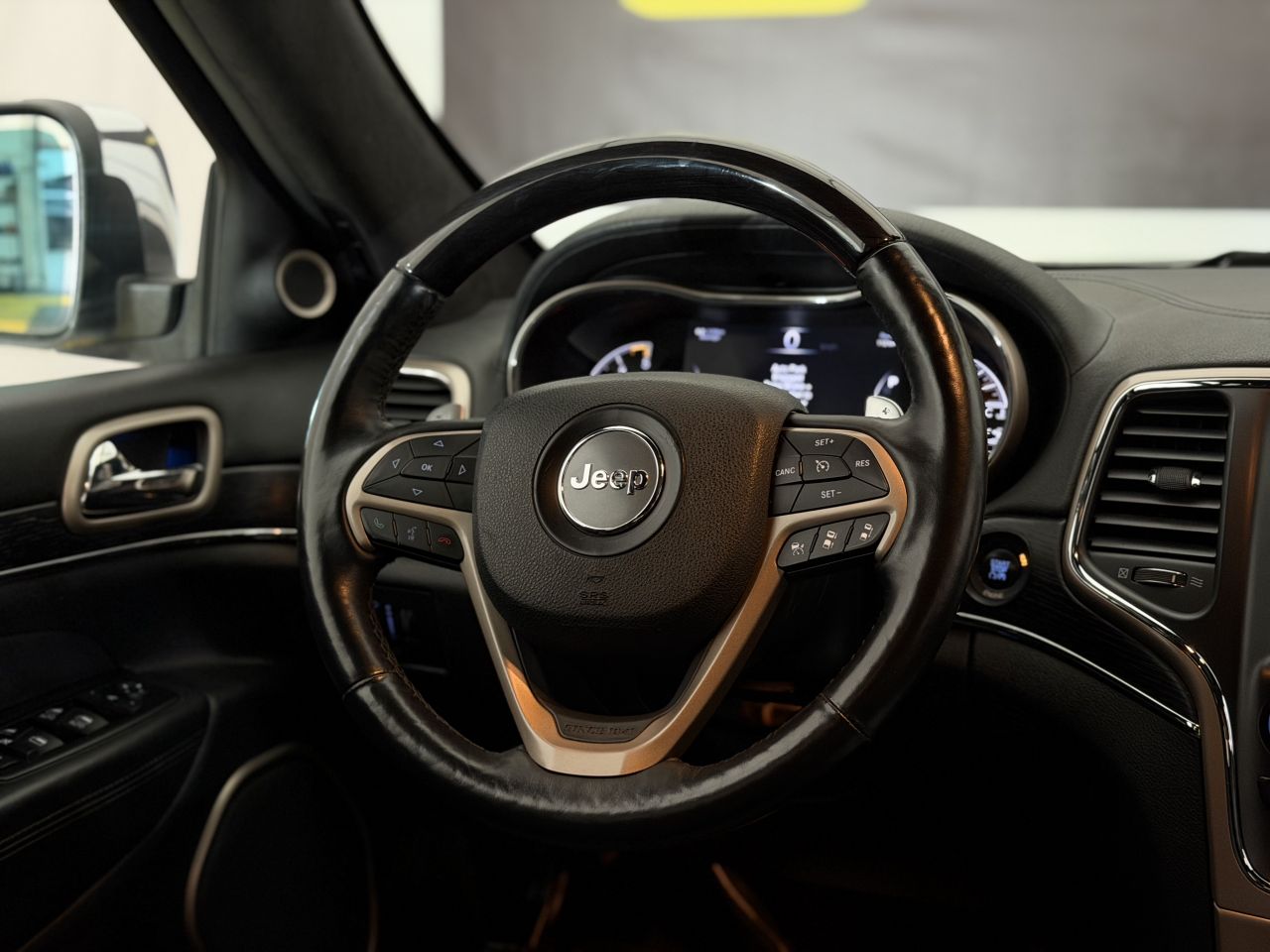 Jeep Grand Cherokee | 17