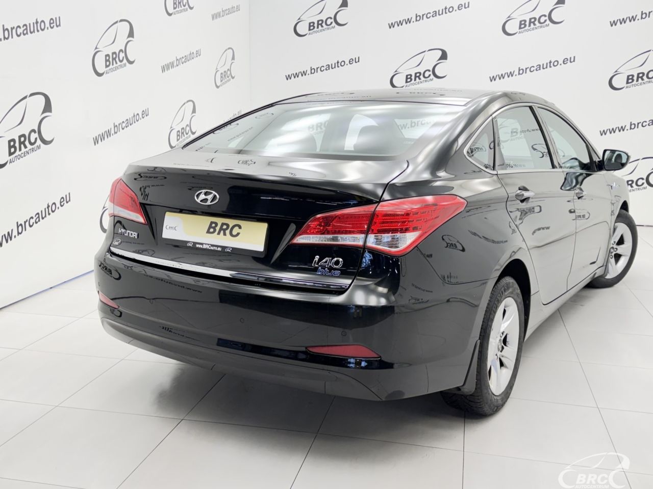 Hyundai i40 | 42