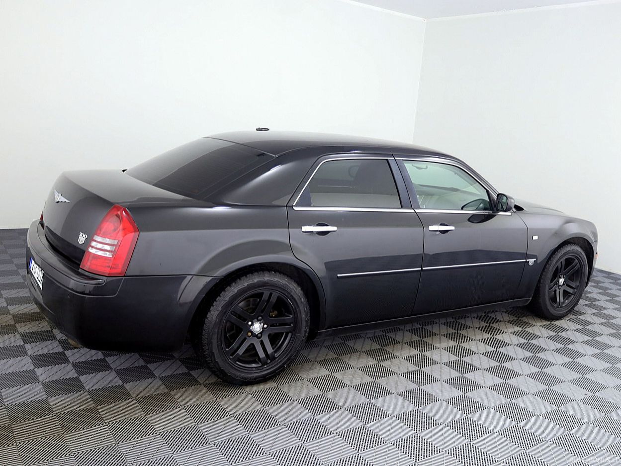 Chrysler 300 | 2