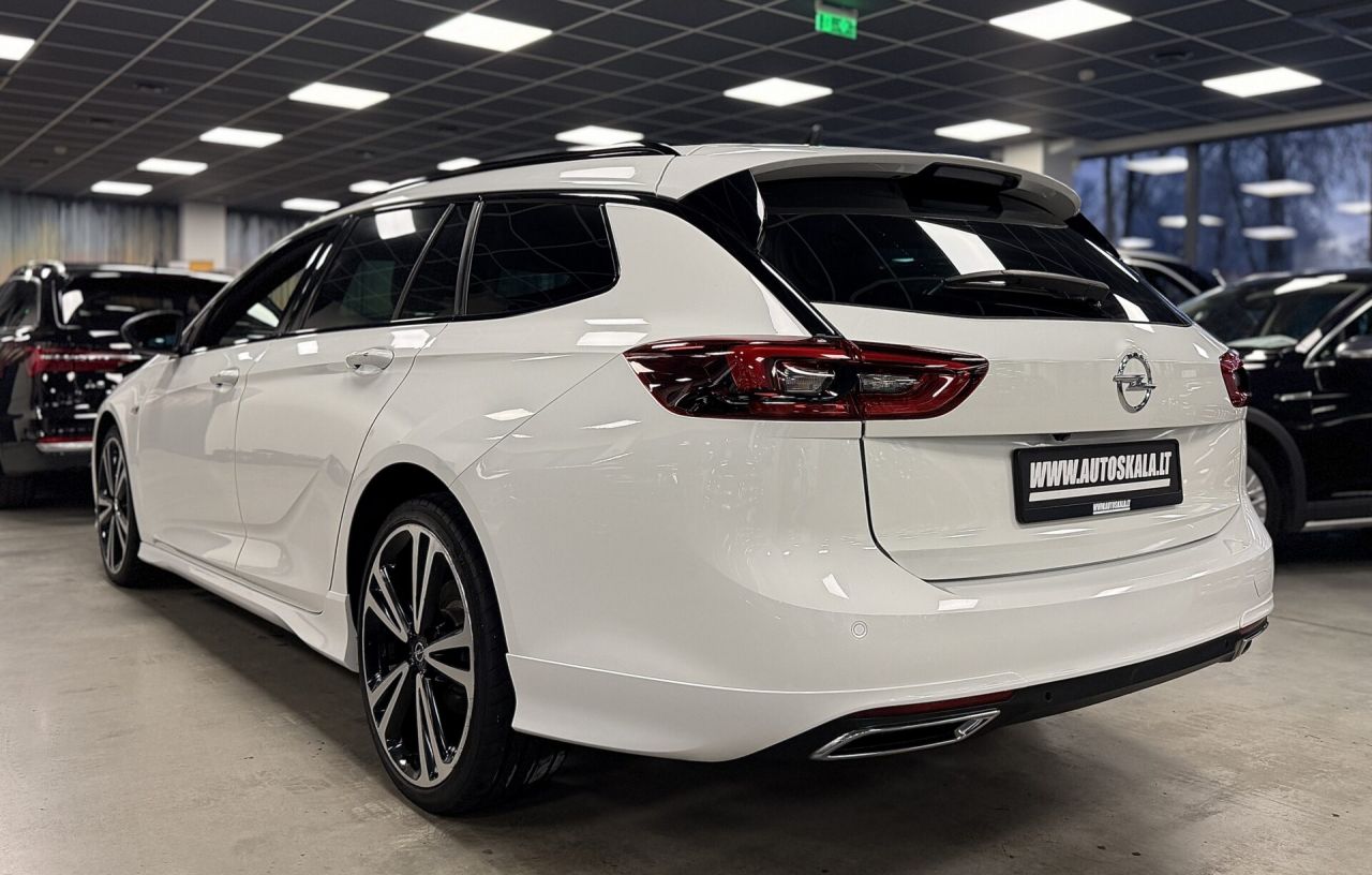 Opel Insignia | 32