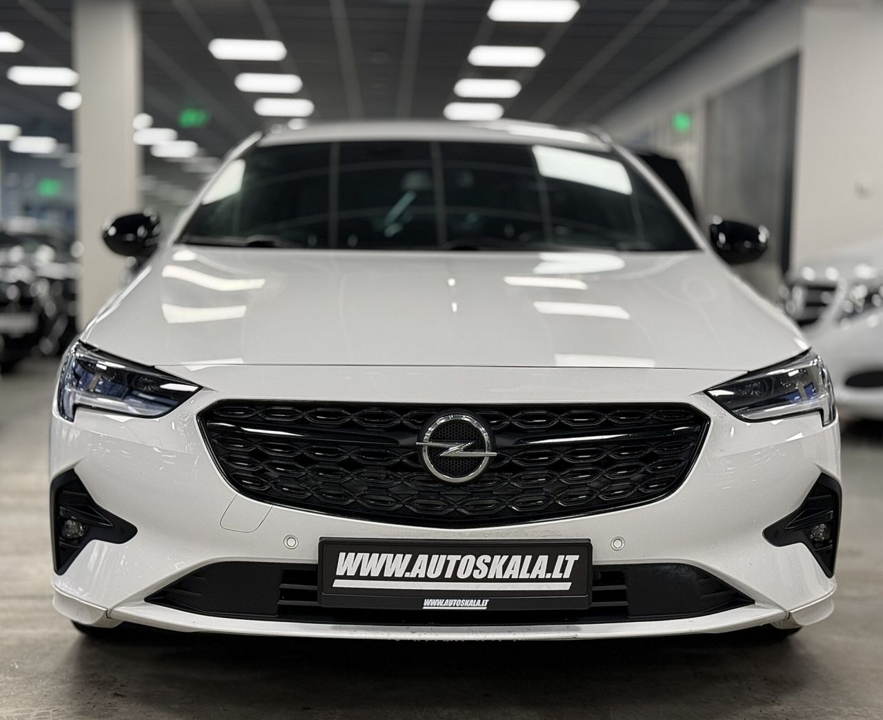 Opel Insignia | 1