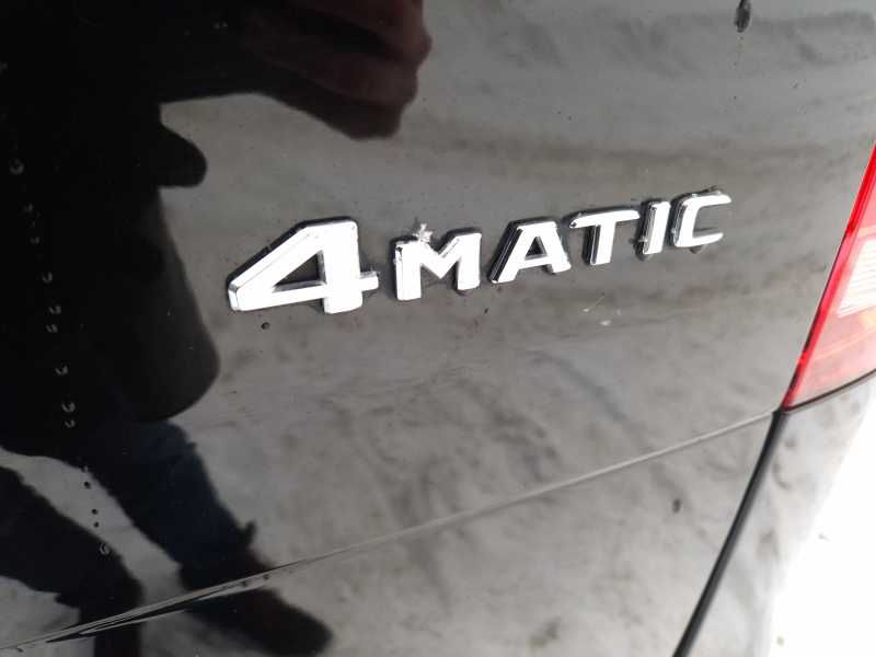 Mercedes-Benz V250 | 4