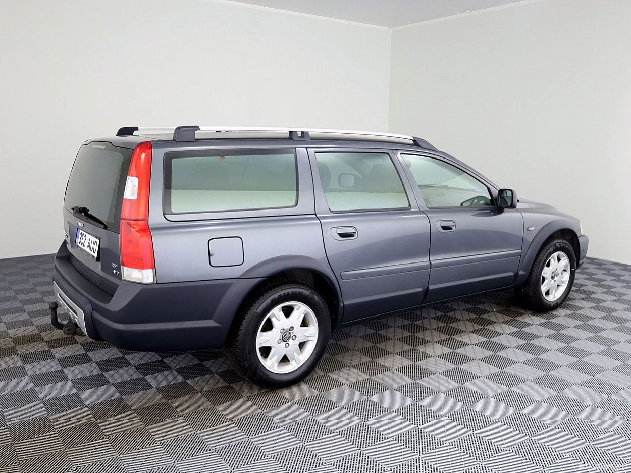 Volvo XC70 | 2