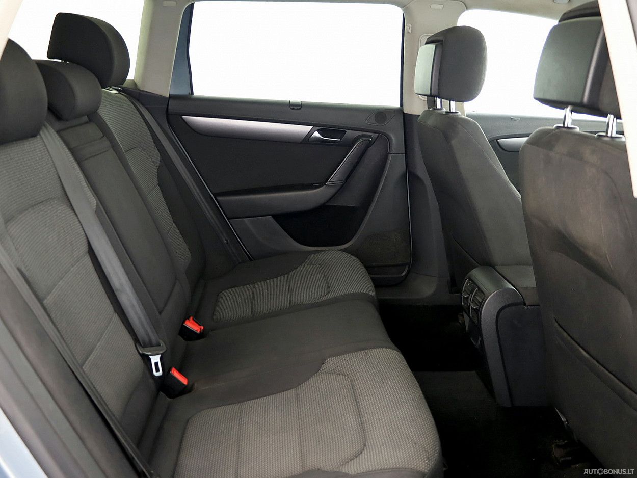 Volkswagen Passat | 6