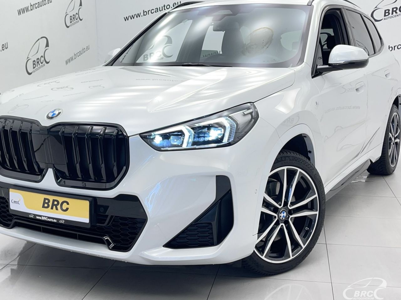 BMW X1 | 40