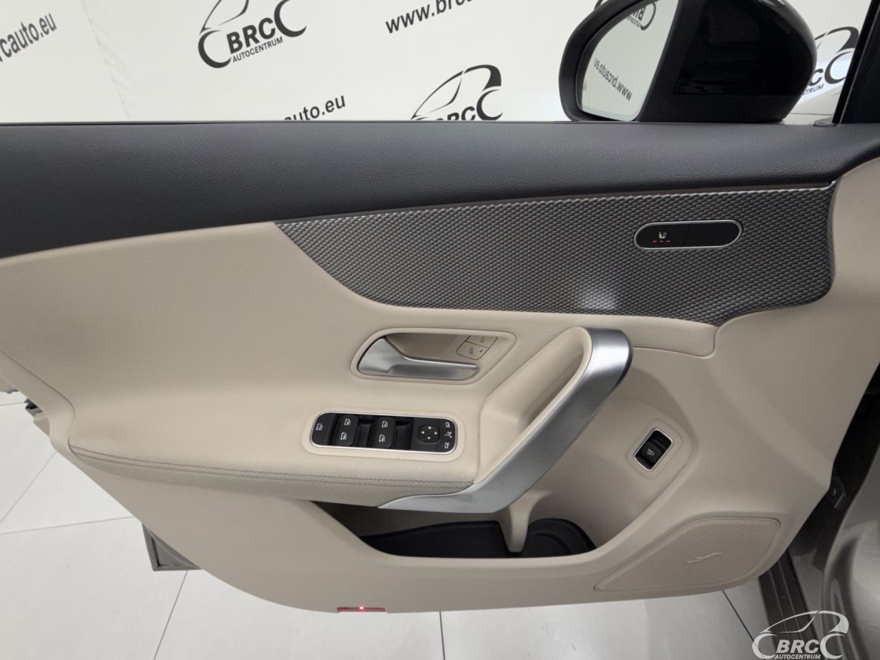 Mercedes-Benz A200 | 19