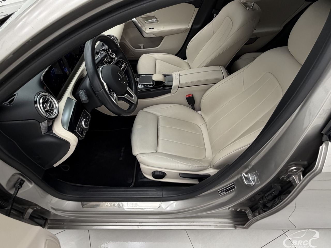 Mercedes-Benz A200 | 20