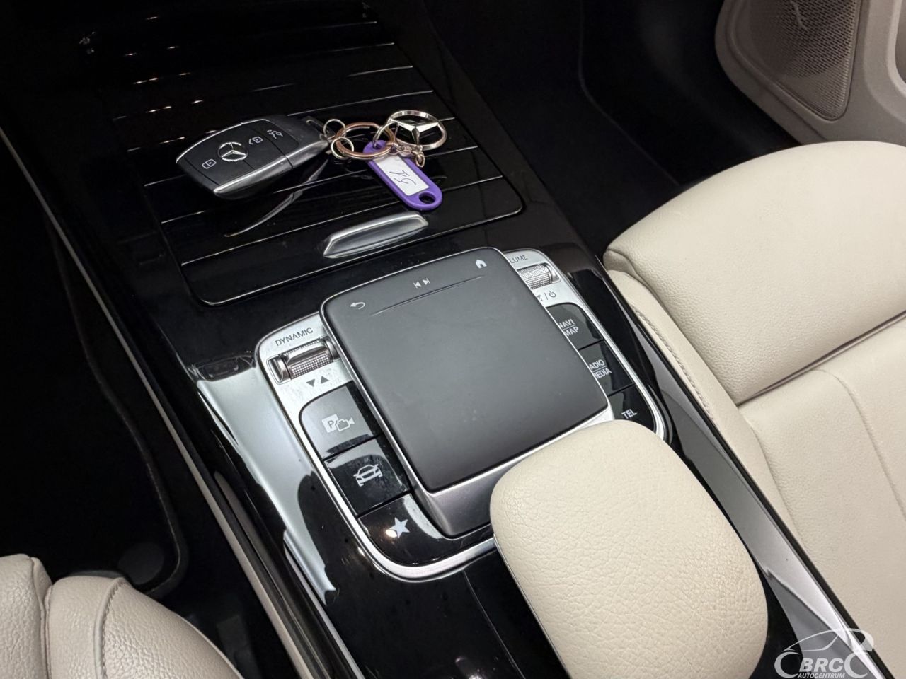 Mercedes-Benz A200 | 26