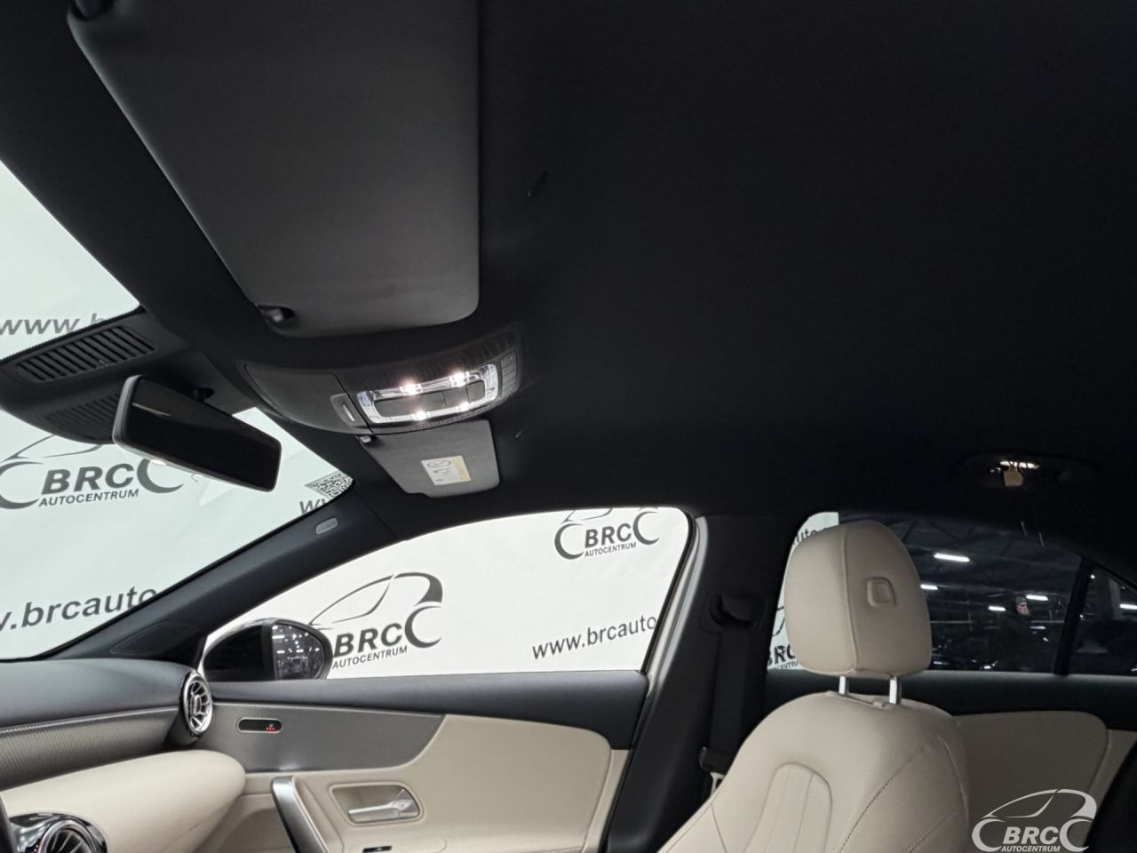 Mercedes-Benz A200 | 24