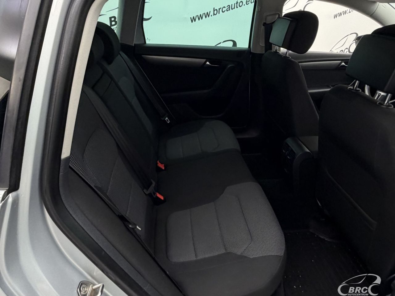 Volkswagen Passat | 9