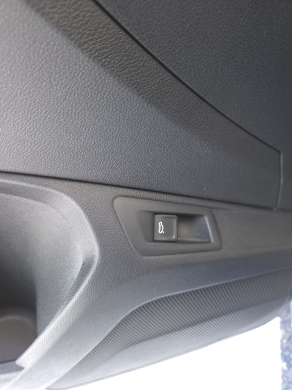 Volkswagen T-Roc | 18