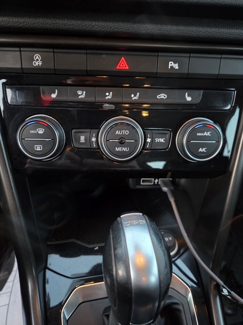 Volkswagen T-Roc | 13