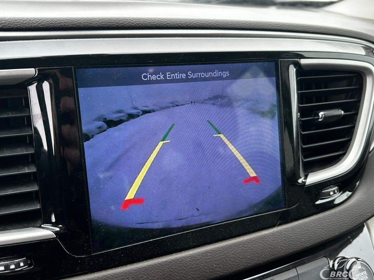 Chrysler Pacifica | 20