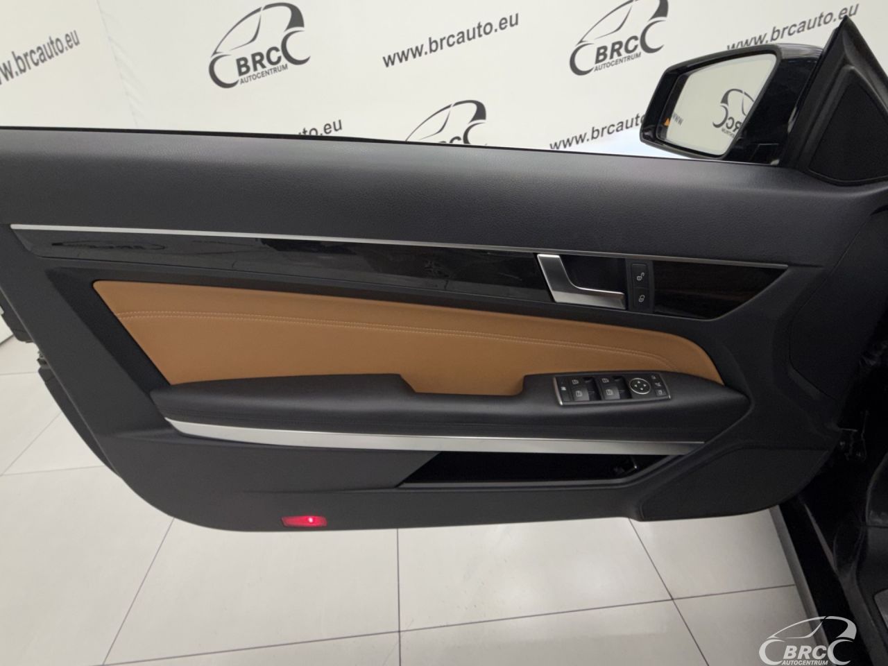 Mercedes-Benz E220 | 15