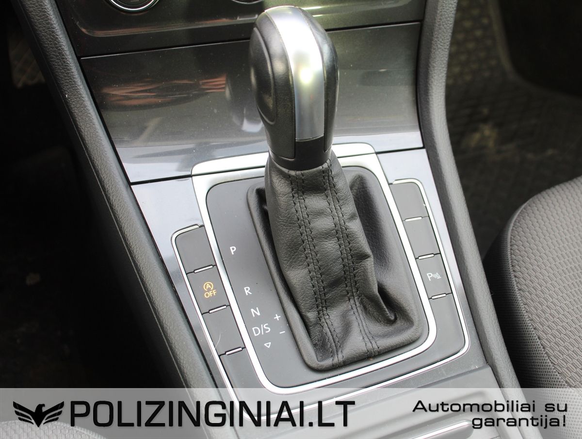 Volkswagen Golf | 11