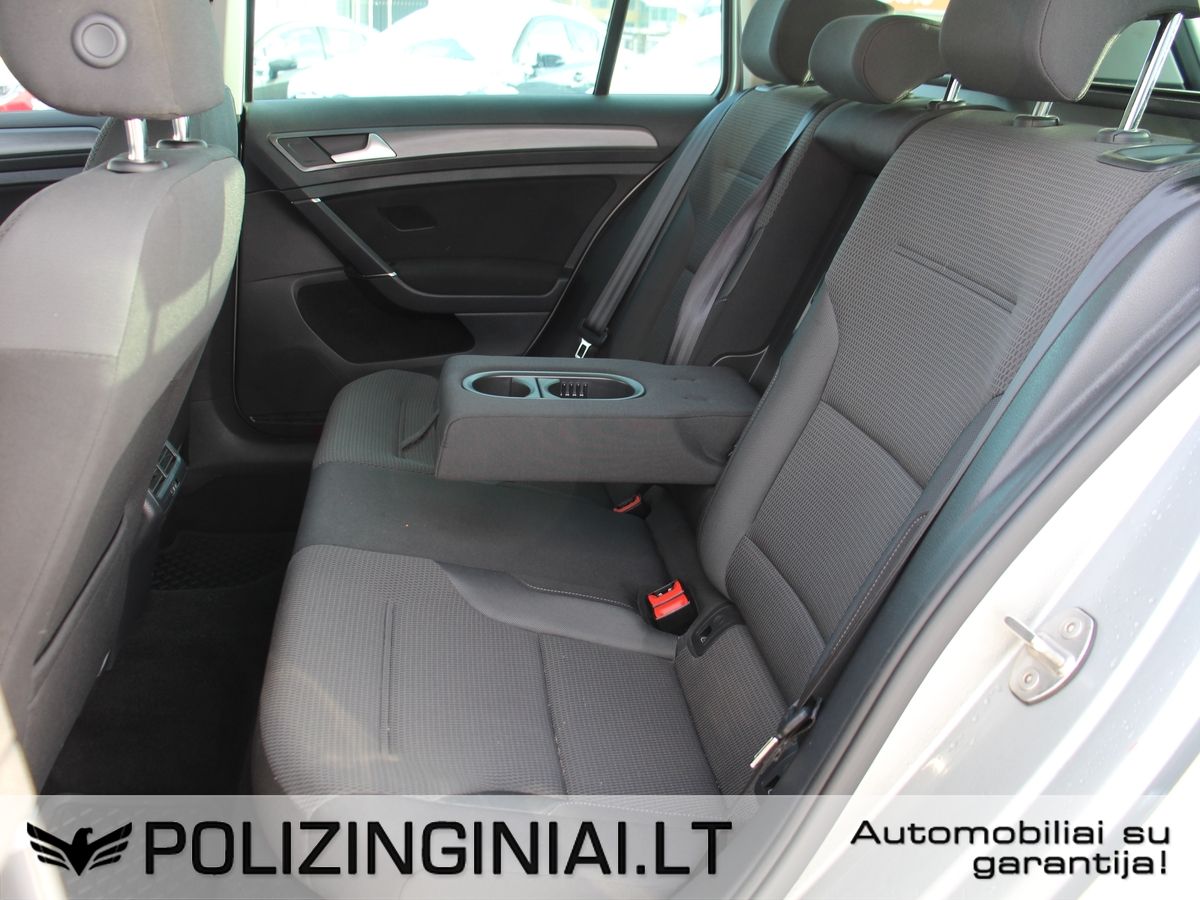 Volkswagen Golf | 14