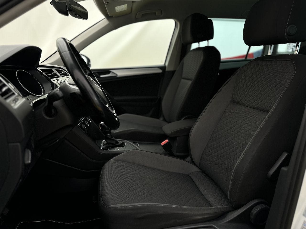 Volkswagen Tiguan | 8