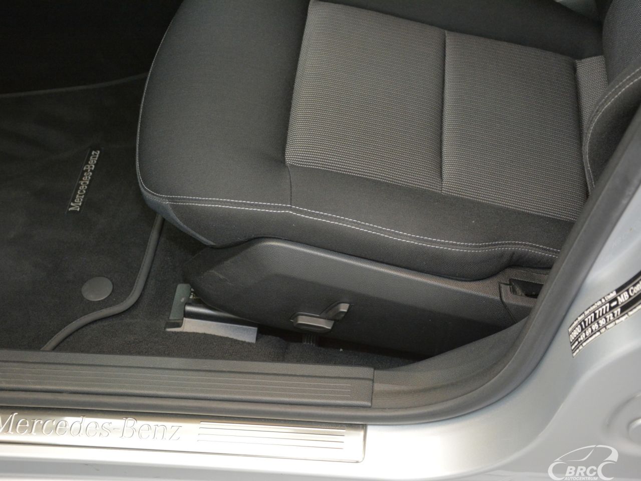 Mercedes-Benz E220 | 17