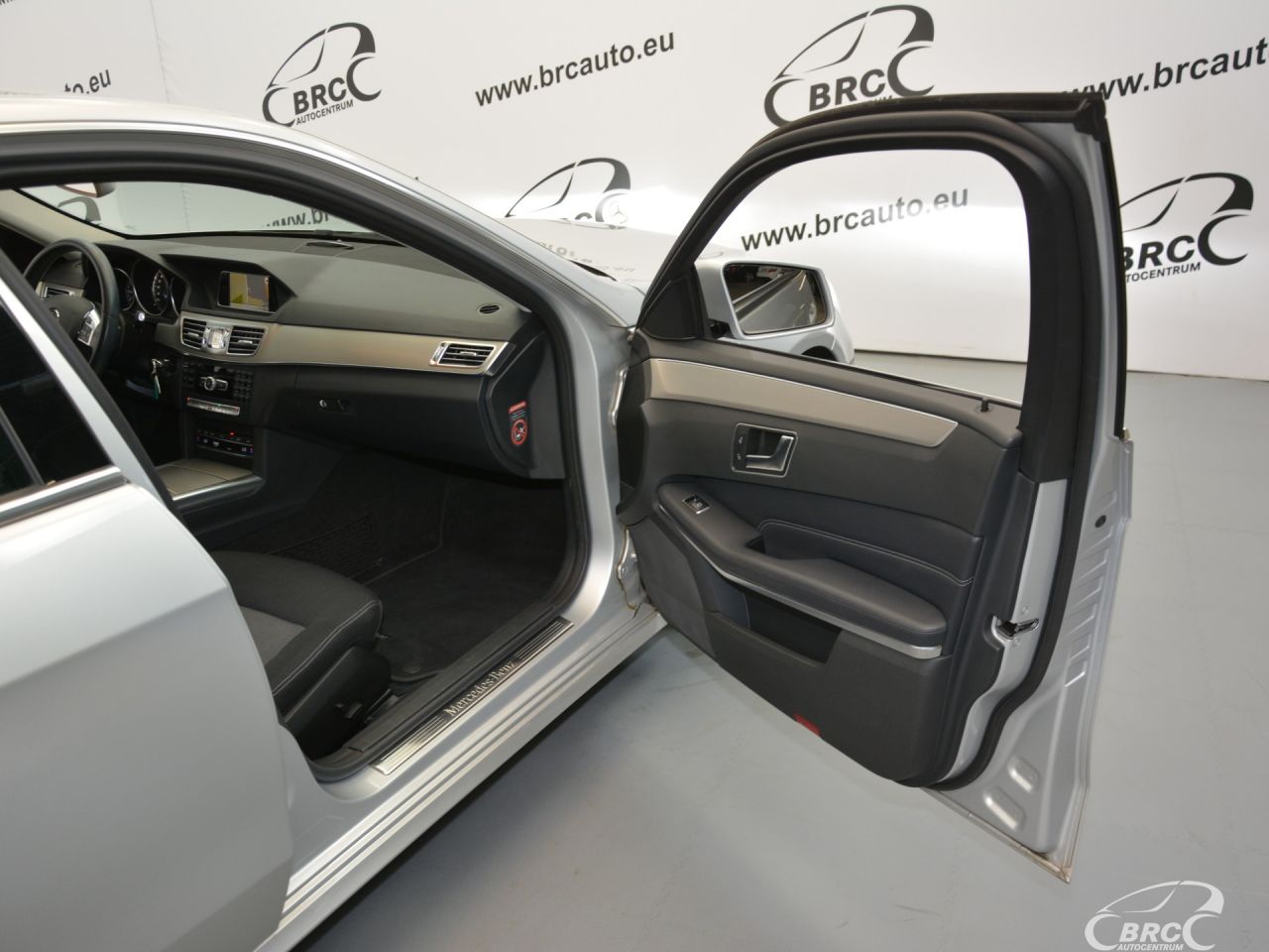 Mercedes-Benz E220 | 6