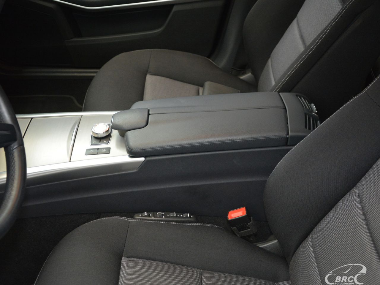 Mercedes-Benz E220 | 20