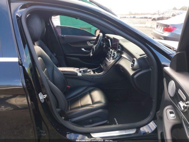 Mercedes-Benz C300 | 2