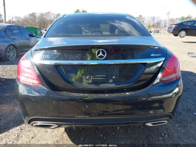 Mercedes-Benz C300 | 12