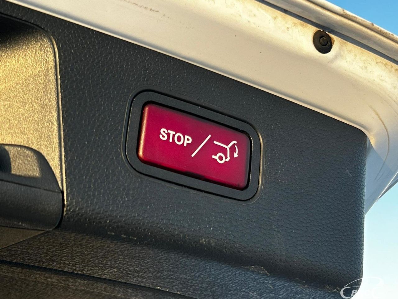 Mercedes-Benz GLK350 | 25