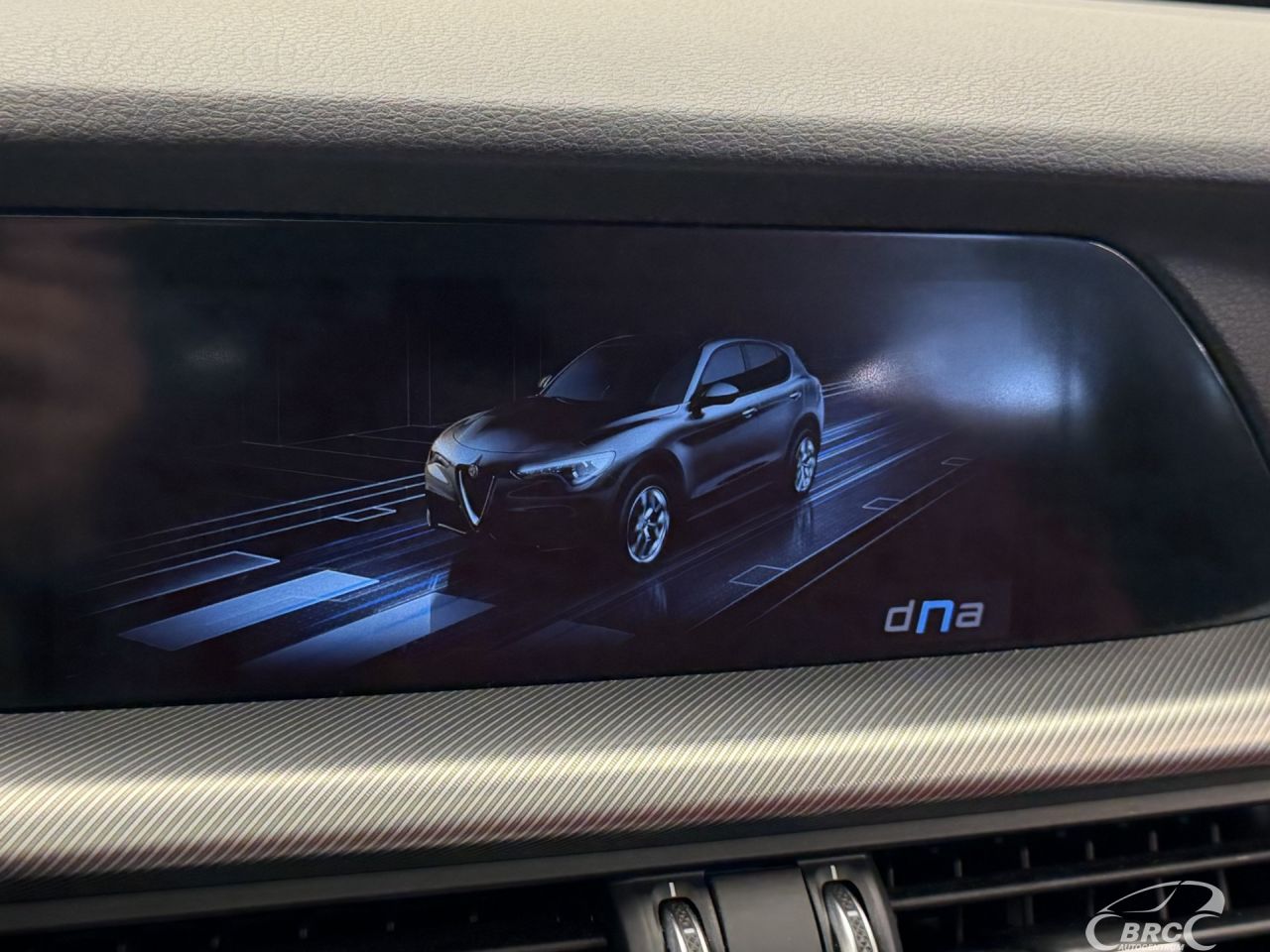 Alfa Romeo Stelvio | 45