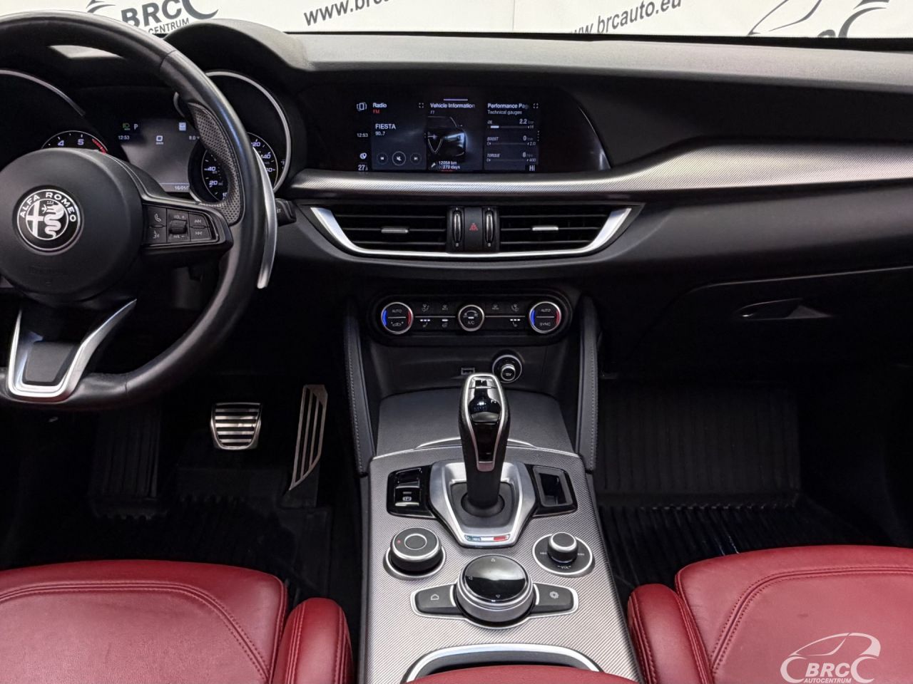 Alfa Romeo Stelvio | 17