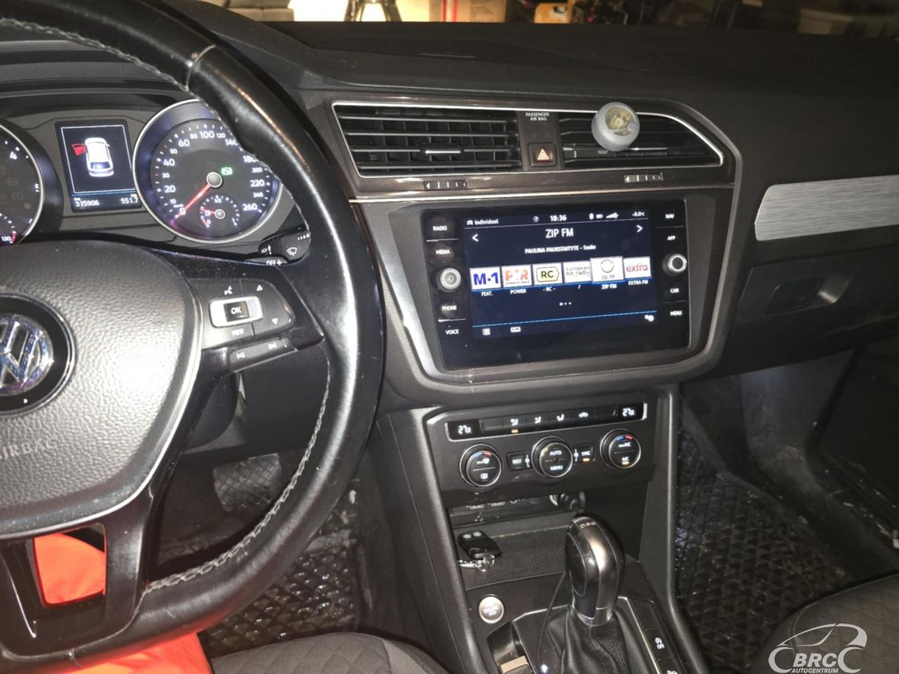 Volkswagen Tiguan | 4